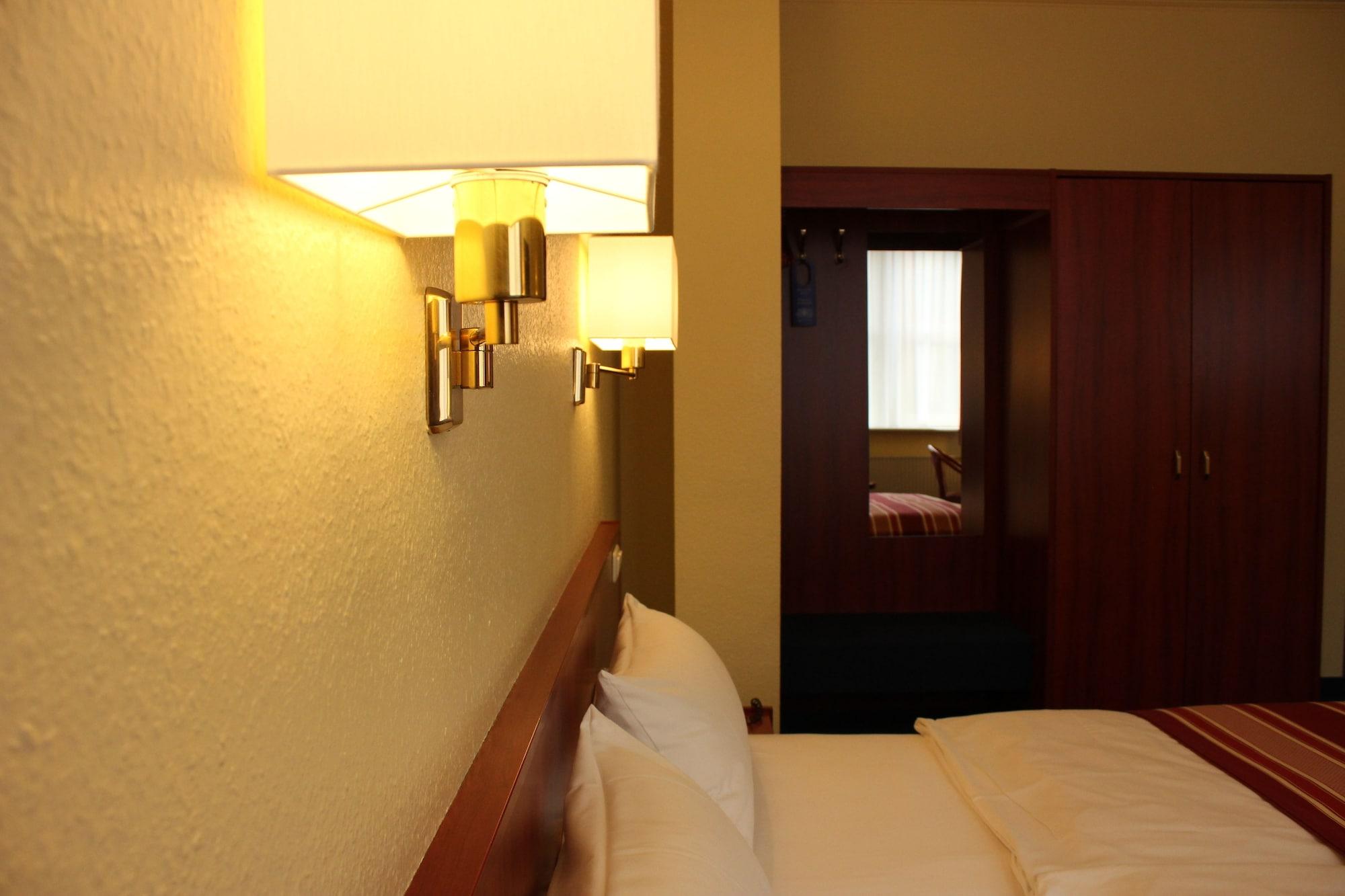 Cabo Nonsmoking-Hotel Αμβούργο Εξωτερικό φωτογραφία
