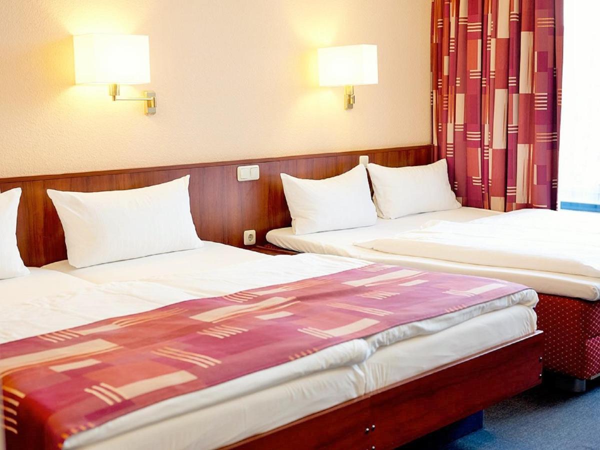 Cabo Nonsmoking-Hotel Αμβούργο Εξωτερικό φωτογραφία